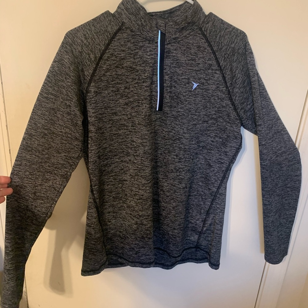 Old navy athletic quarter zip